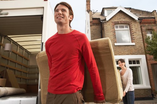 Choosing the right truck size for a move in Dartford